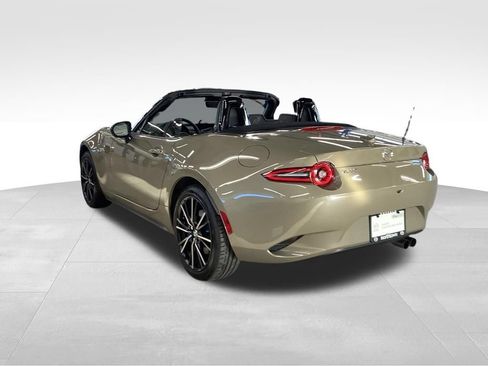 Certified 2024 MAZDA MX-5 Miata Grand Touring RWD image 9