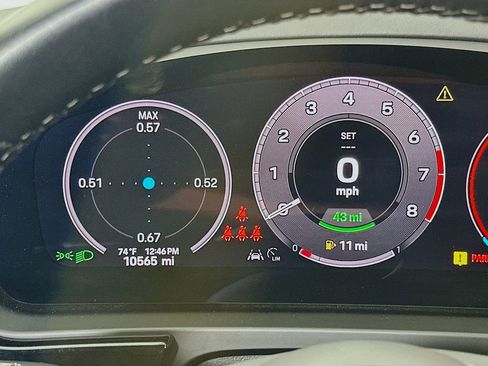 Used 2024 Porsche Cayenne image 13