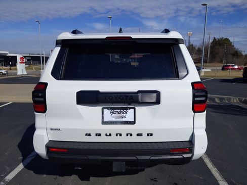 New 2026 Toyota 4Runner TRD Off-Road Premium image 8