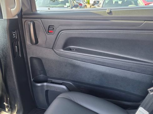 Used 2024 Honda Odyssey Touring image 24