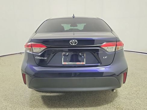 Used 2024 Toyota Corolla LE FWD image 6