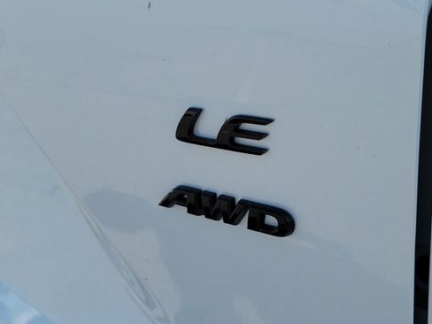 New 2026 Toyota Corolla Cross LE AWD/4WD image 7