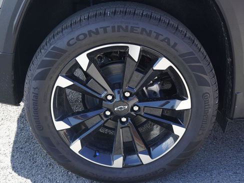 New 2026 Chevrolet Equinox RS image 12