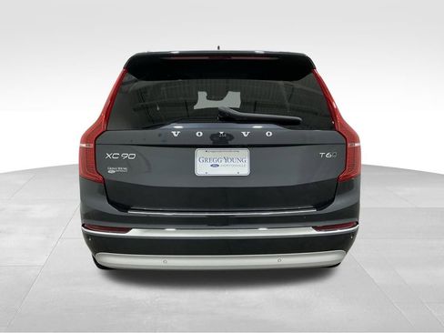 Used 2022 Volvo XC90 T6 Inscription w/ Advanced Package image 22