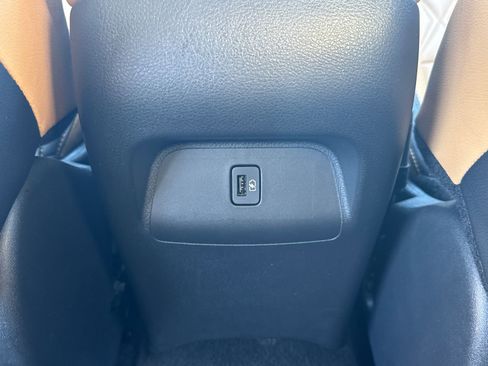 Used 2024 Nissan Sentra SV w/ SV Premium Package image 24