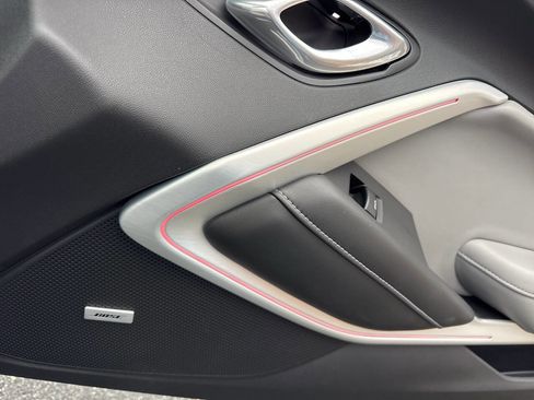 Used 2020 Chevrolet Camaro SS image 34