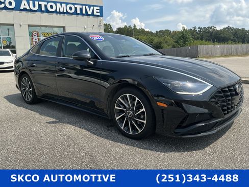 Used 2023 Hyundai Sonata Limited w/ Preferred Accessory Package FWD image 7