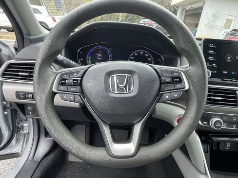 Used 2020 Honda Accord Hybrid image 19