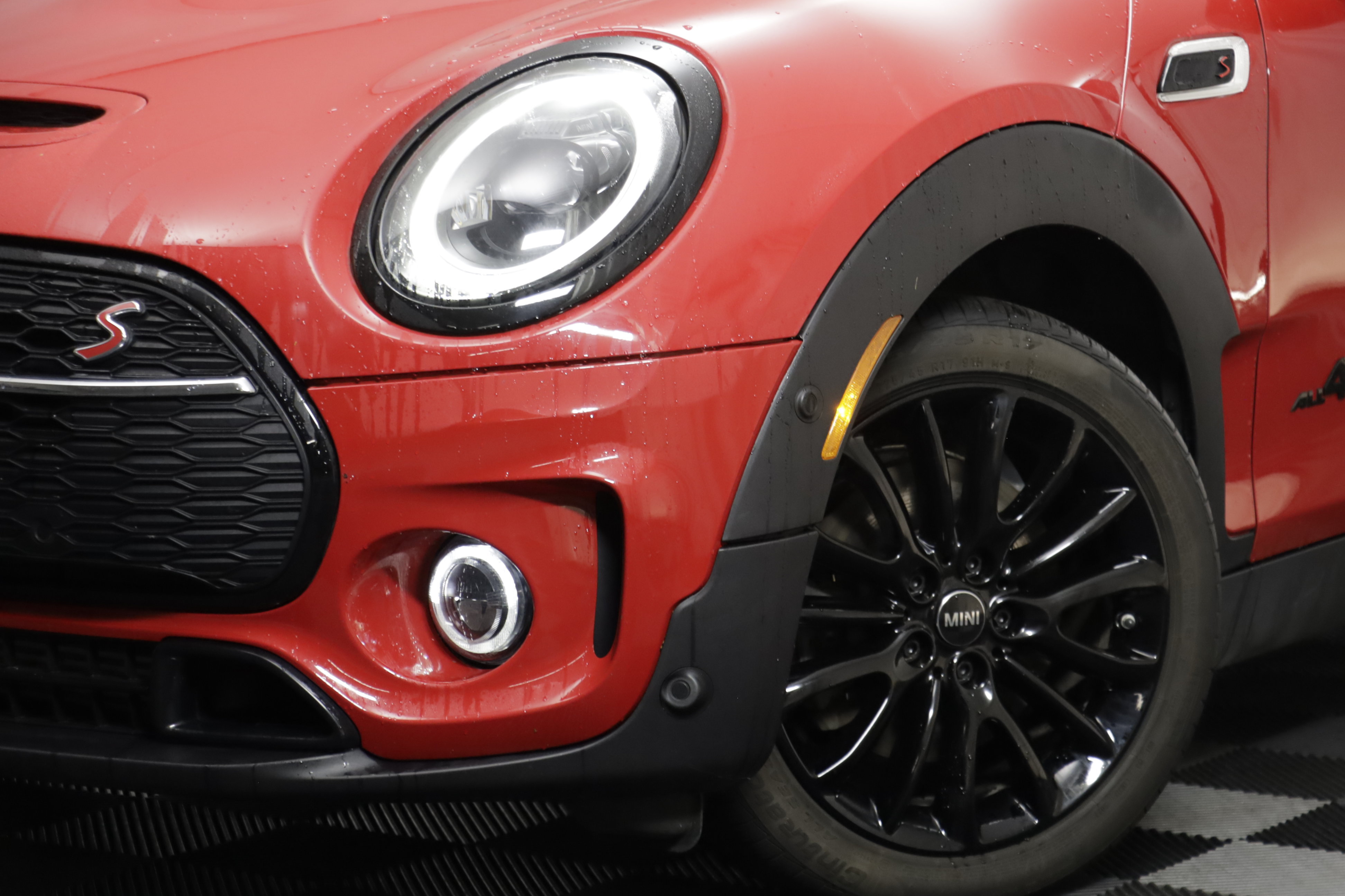 Certified 2023 MINI Cooper Clubman S AWD/4WD image 3