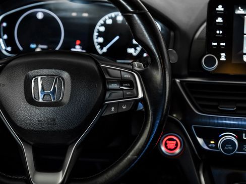 Used 2018 Honda Accord Sport image 15