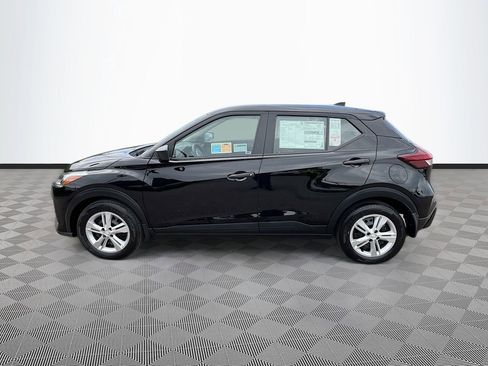 Used 2025 Nissan Kicks Play S FWD image 4