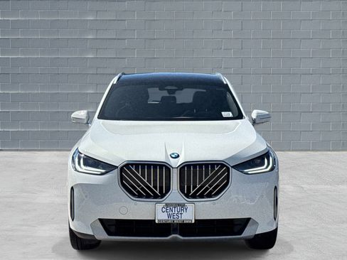 Used 2025 BMW X3 xDrive30i w/ Convenience Package AWD/4WD image 2
