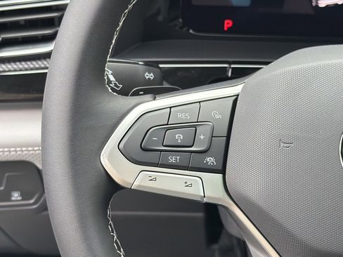 New 2026 Volkswagen Atlas Cross Sport SEL AWD/4WD image 27
