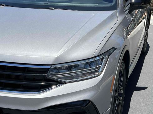 Used 2022 Volkswagen Tiguan SE R-Line FWD image 47