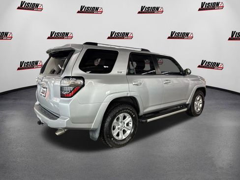 Used 2019 Toyota 4Runner SR5 image 5