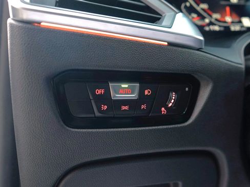 Used 2020 BMW M340i xDrive M340i xDrive Sedan 4D w/ Premium Package image 15