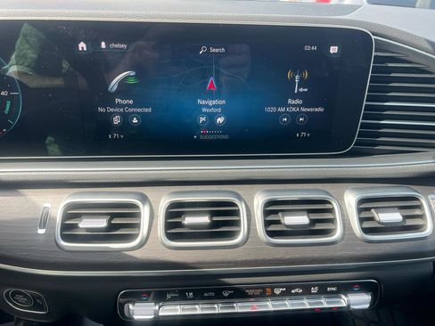 Used 2022 Mercedes-Benz GLE 350 4MATIC image 25