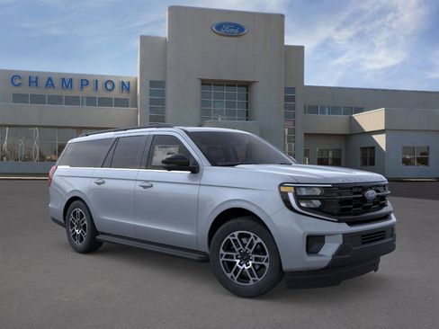 New 2025 Ford Expedition Max Active image 7