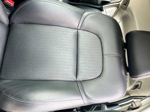Used 2024 Honda Civic Touring image 20