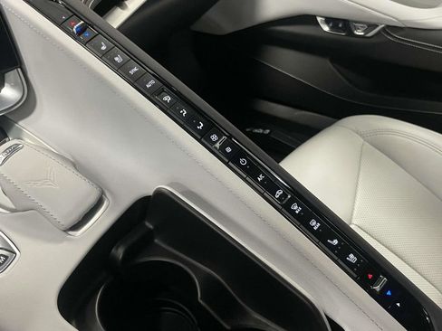 Used 2023 Chevrolet Corvette Stingray Preferred Cpe w/ 2LT image 30