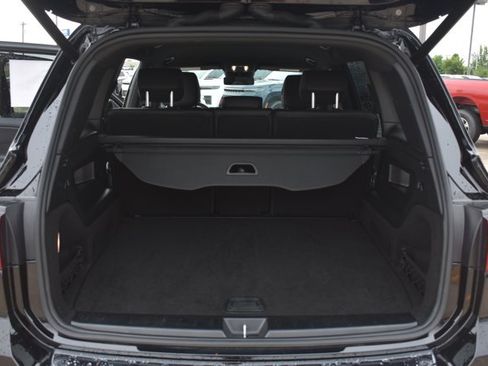 Used 2024 Mercedes-Benz GLB 250 image 17