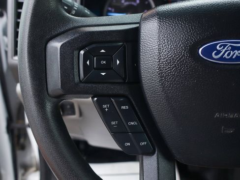 Used 2019 Ford F250 XL w/ STX Appearance Package image 22