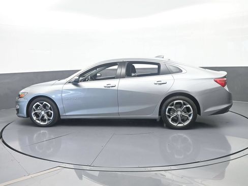 Used 2024 Chevrolet Malibu LT FWD image 3