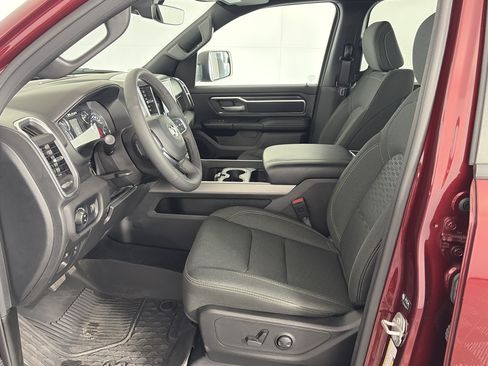 Used 2025 RAM 1500 Big Horn AWD/4WD image 6