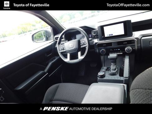 Used 2026 Toyota 4Runner SR5 AWD/4WD image 6