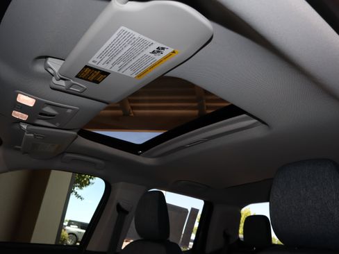 New 2026 Ford Maverick XLT AWD/4WD image 36