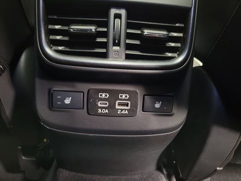 Used 2025 Subaru Outback Wilderness AWD/4WD image 25