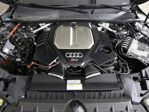 Used 2022 Audi RS 7 Sportback image 24