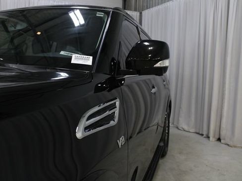 Used 2021 Nissan Armada SL w/ Captain's Chairs Package AWD/4WD image 39
