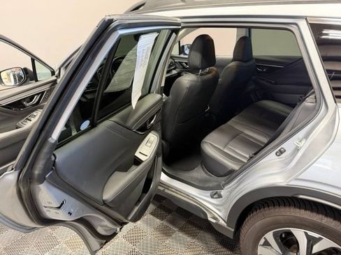 Used 2022 Subaru Outback Limited AWD/4WD image 19