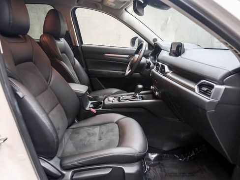 Used 2019 MAZDA CX-5 Touring image 18