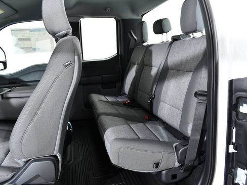 New 2027 Ford F250 XL w/ FX4 Off-Road Package AWD/4WD image 16