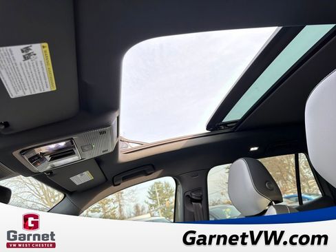 New 2026 Volkswagen Tiguan SE R-Line image 16