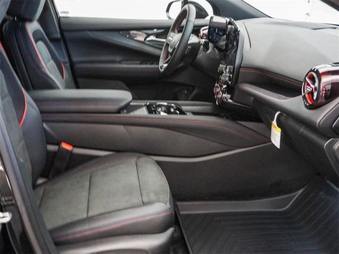 New 2026 Chevrolet Blazer EV RS image 14