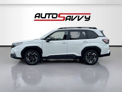 Used 2025 Subaru Forester Limited w/ Popular Package #2 image 4