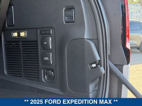 New 2025 Ford Expedition Max Active RWD image 18