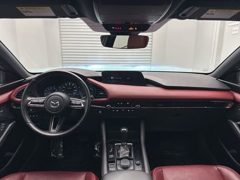 Used 2019 MAZDA MAZDA3 AWD Hatchback w/ Premium Pkg image 17