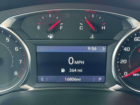 Used 2025 Chevrolet Blazer LT image 17