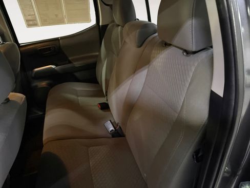 Used 2022 Toyota Tacoma SR5 image 19