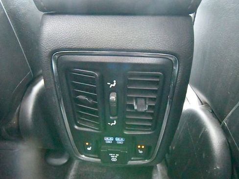 Used 2018 Jeep Grand Cherokee Trailhawk w/ Trailhawk Luxury Group AWD/4WD image 17