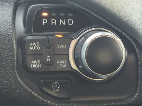 Used 2020 RAM 1500 Big Horn AWD/4WD image 20