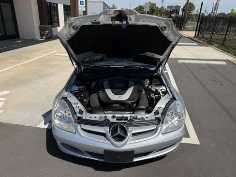 Used 2005 Mercedes-Benz SLK 350 image 24