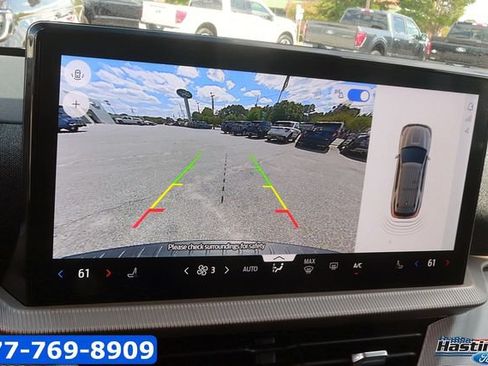 Certified 2025 Ford Explorer Active RWD image 28