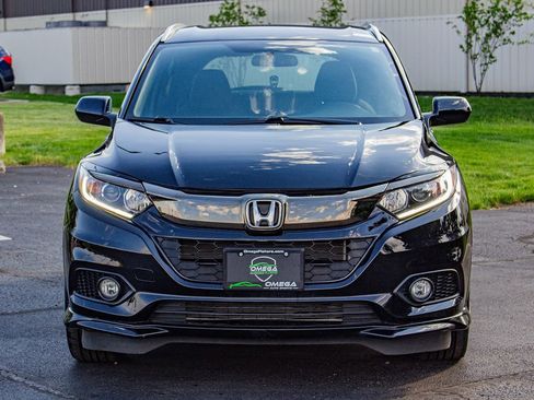 Used 2019 Honda HR-V Sport image 2