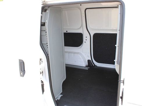 Used 2017 Nissan NV200 SV w/ Technology Package FWD image 19