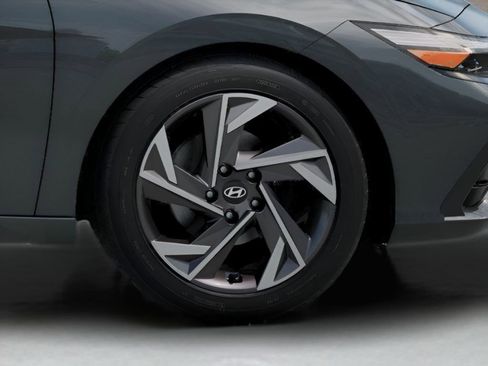 New 2026 Hyundai Elantra SEL Sport Premium FWD image 8